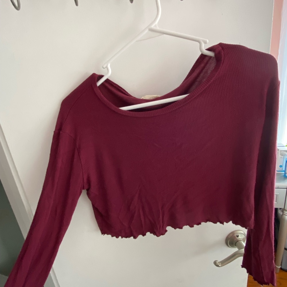 burgundy crop top long sleeve